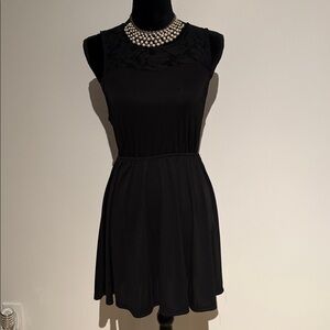 Zara black dress 🖤 small